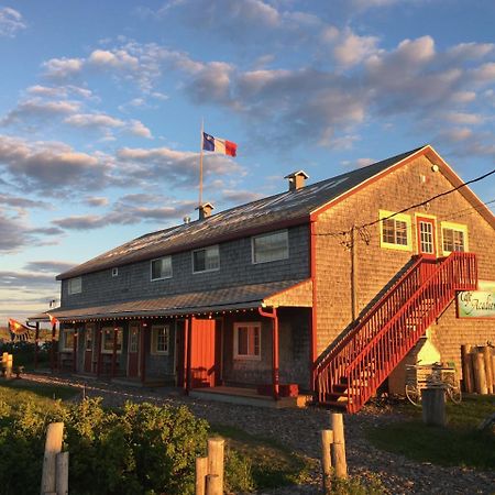Auberge Cafe Acadien Bonaventure Exterior foto
